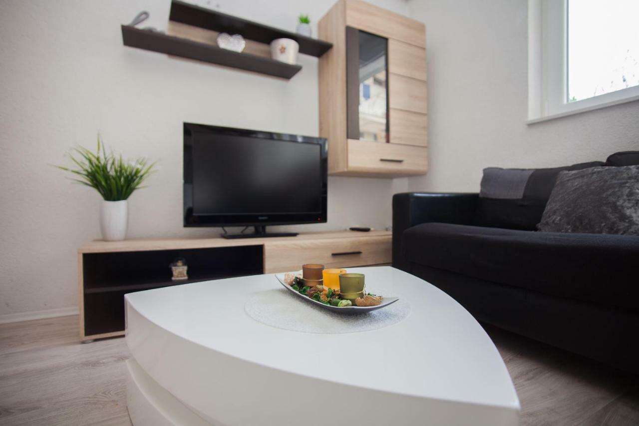 Royal View Apartment