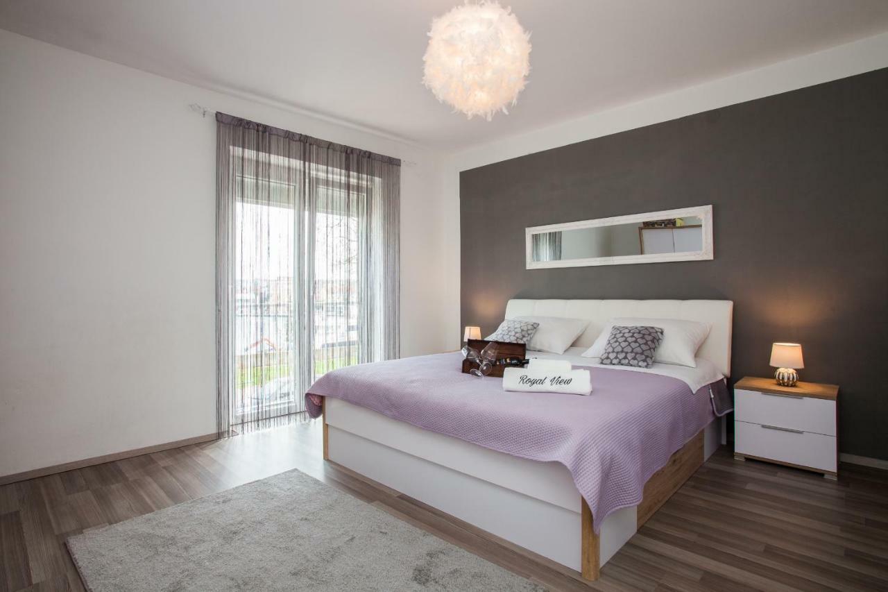 Apartment Royal View *